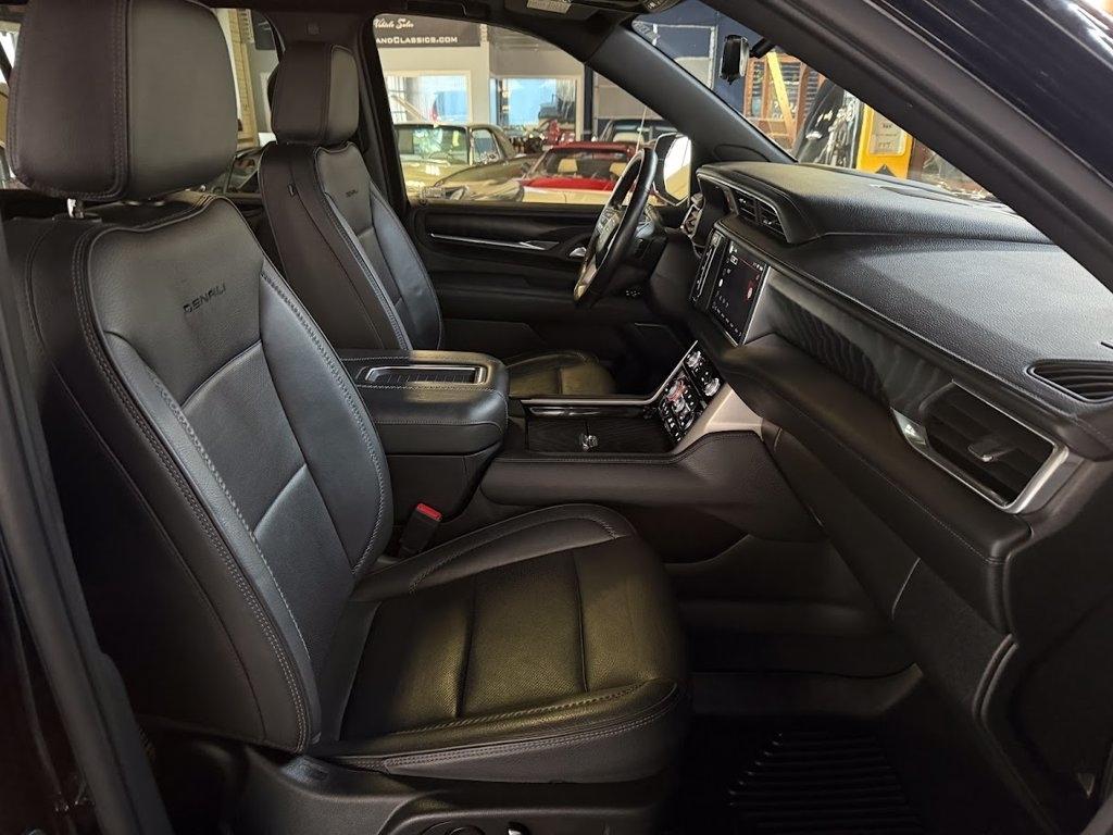 GMC Yukon XL Denali 4WD 2022