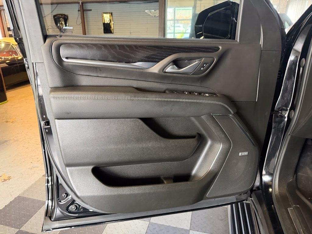 GMC Yukon XL Denali 4WD 2022
