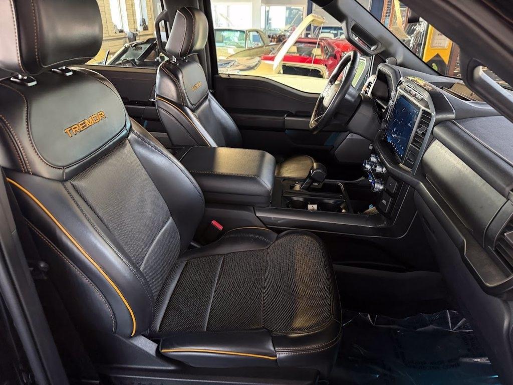 Ford F-150 Lariat SuperCrew 5.5-ft. Bed 4WD 2023
