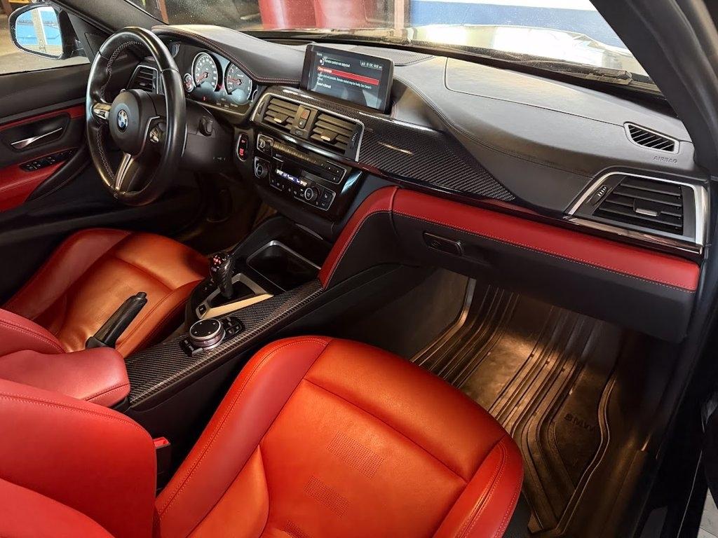 BMW M3 Base 2016