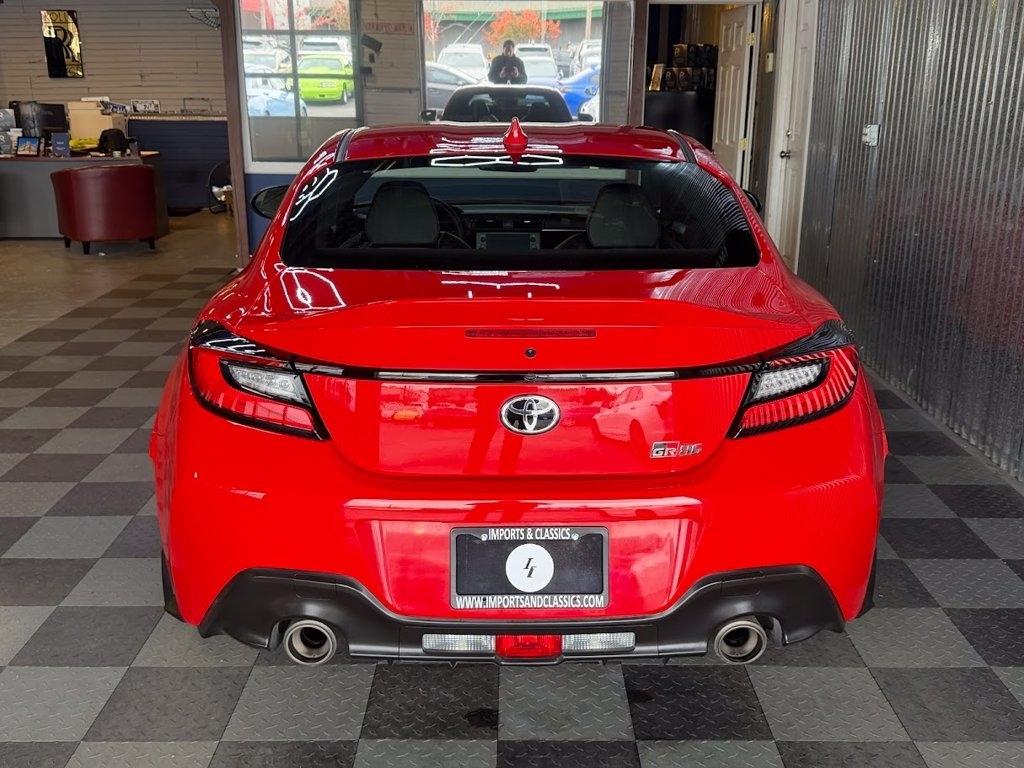 Toyota GR86 Premium 6M 2025
