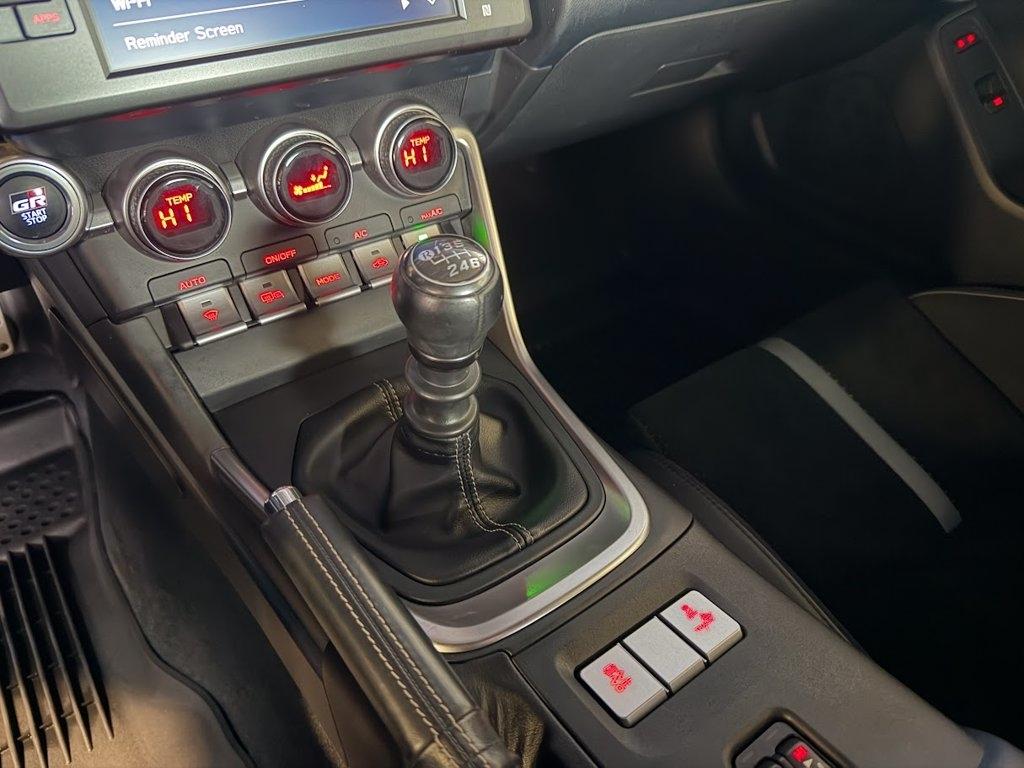 Toyota GR86 Premium 6M 2025