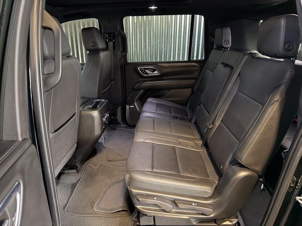 Chevrolet Suburban LT 4WD 2022