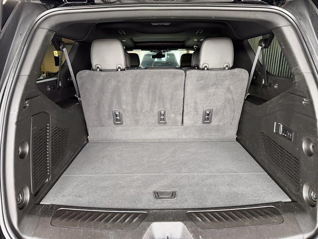 Chevrolet Suburban LT 4WD 2022