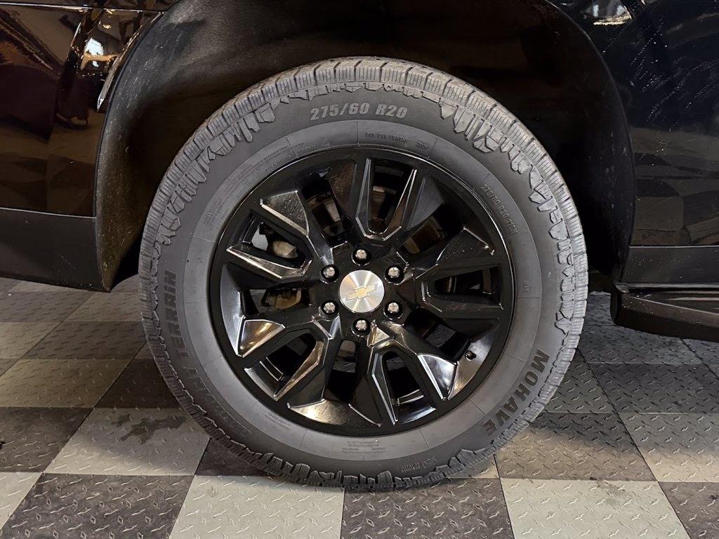 Chevrolet Suburban LT 4WD 2022