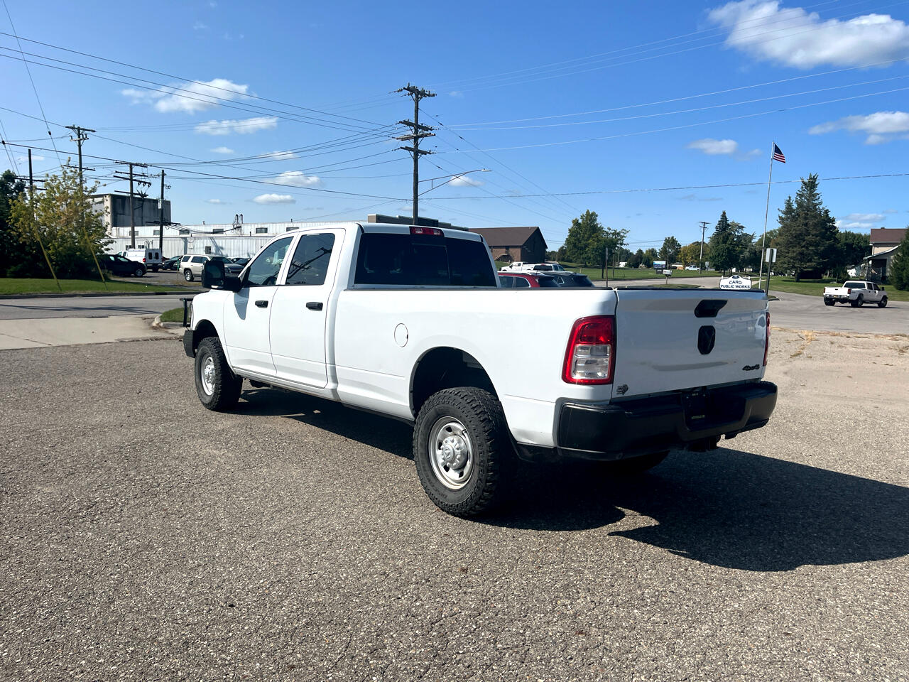 2023 Ram 2500 Tradesman photo 3