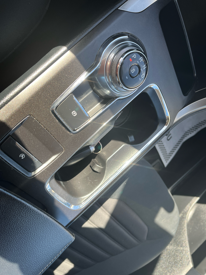 2017 Ford Fusion SE photo 5