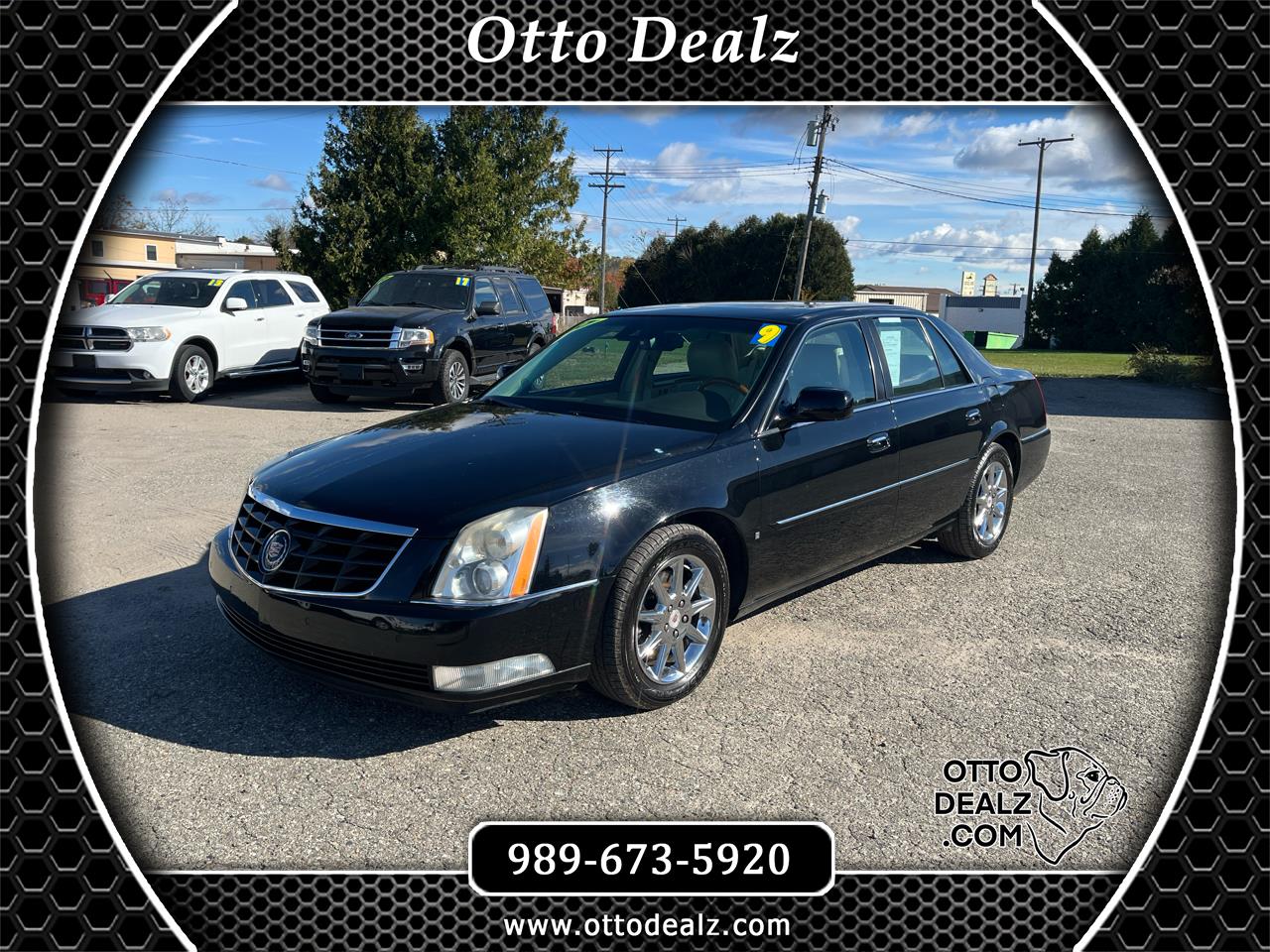 2009 Cadillac DTS 4dr Sdn Platinum Collection