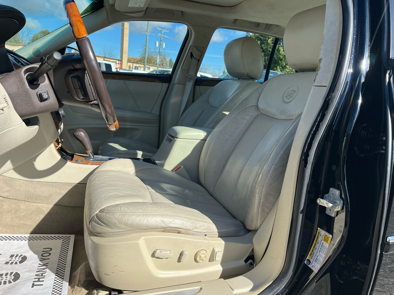 Cadillac DTS 4dr Sdn Platinum Collection 2009 Cadillac DTS 4dr Sdn Platinum Collection 2009