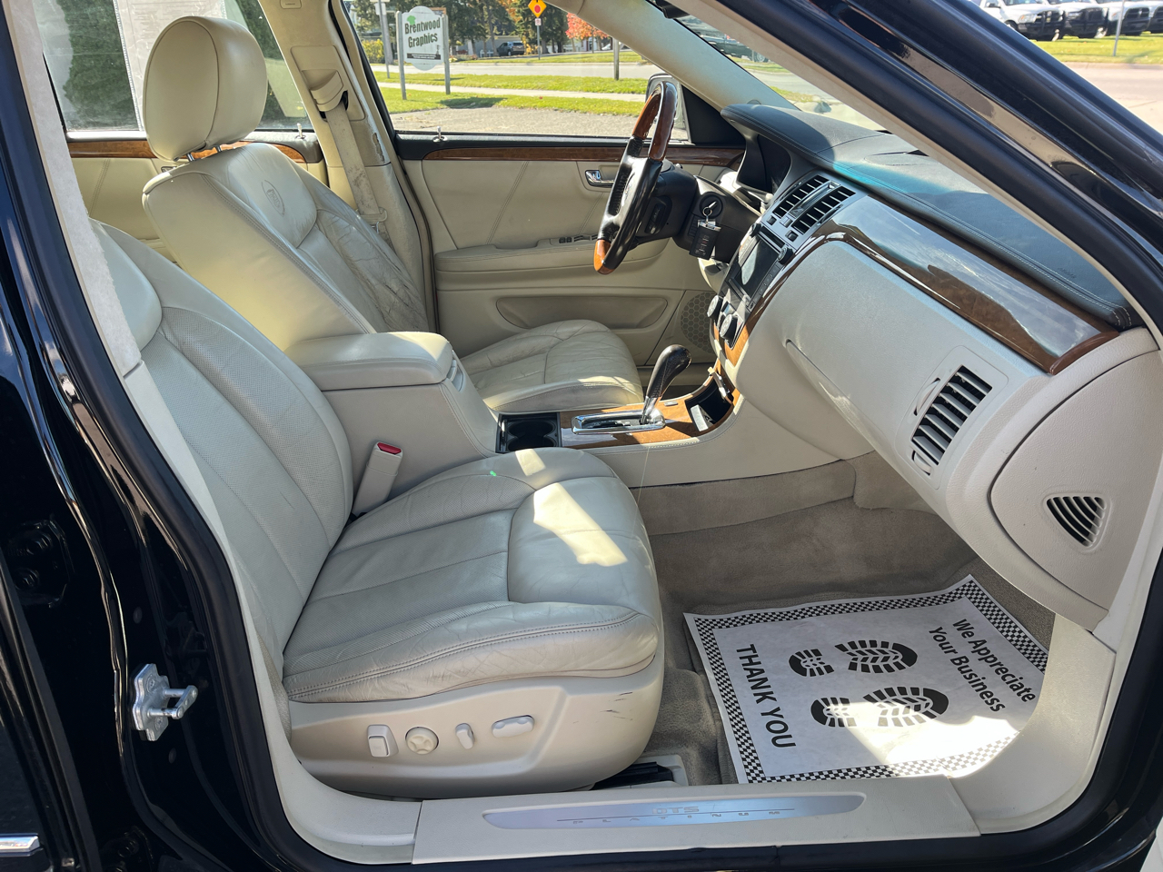 Cadillac DTS 4dr Sdn Platinum Collection 2009 Cadillac DTS 4dr Sdn Platinum Collection 2009