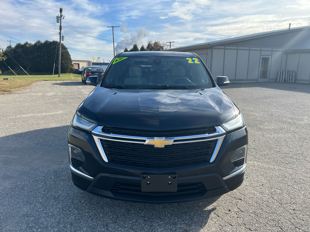 2022 Chevrolet Traverse LS photo 3