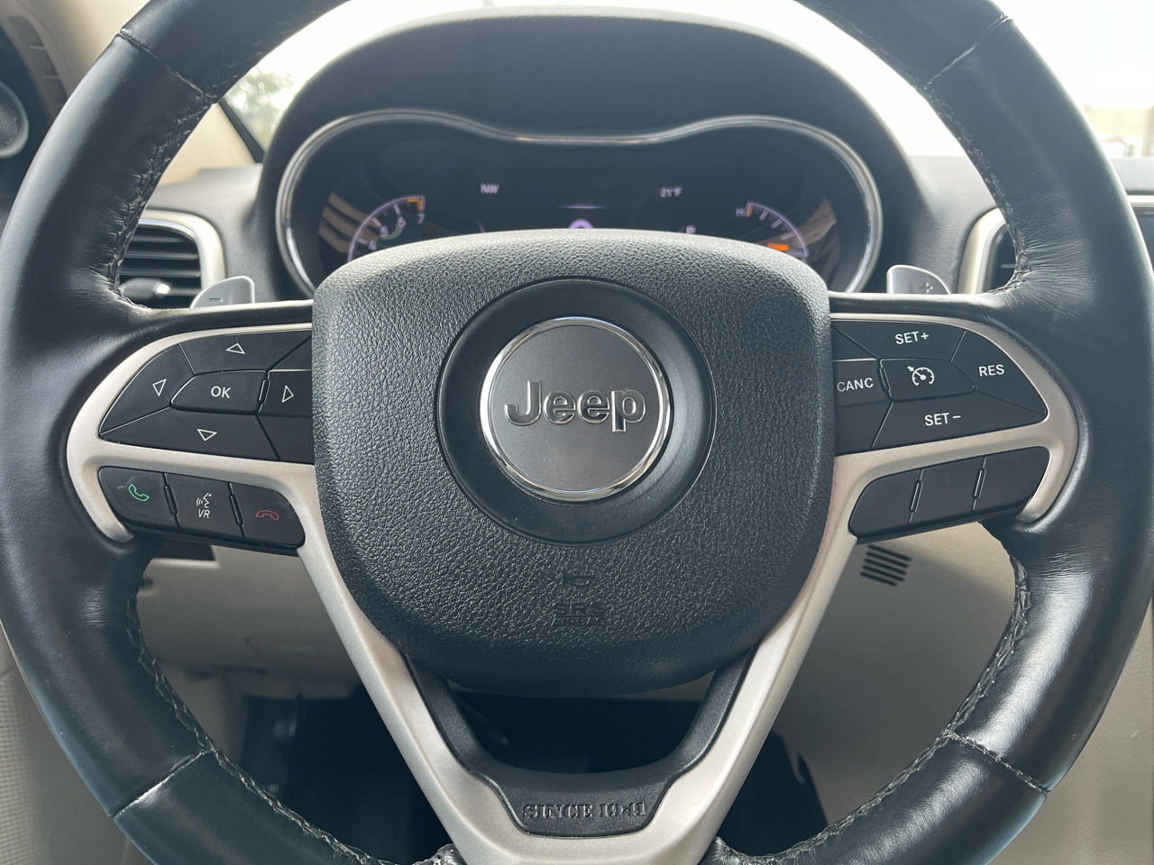 Jeep Grand Cherokee  2017