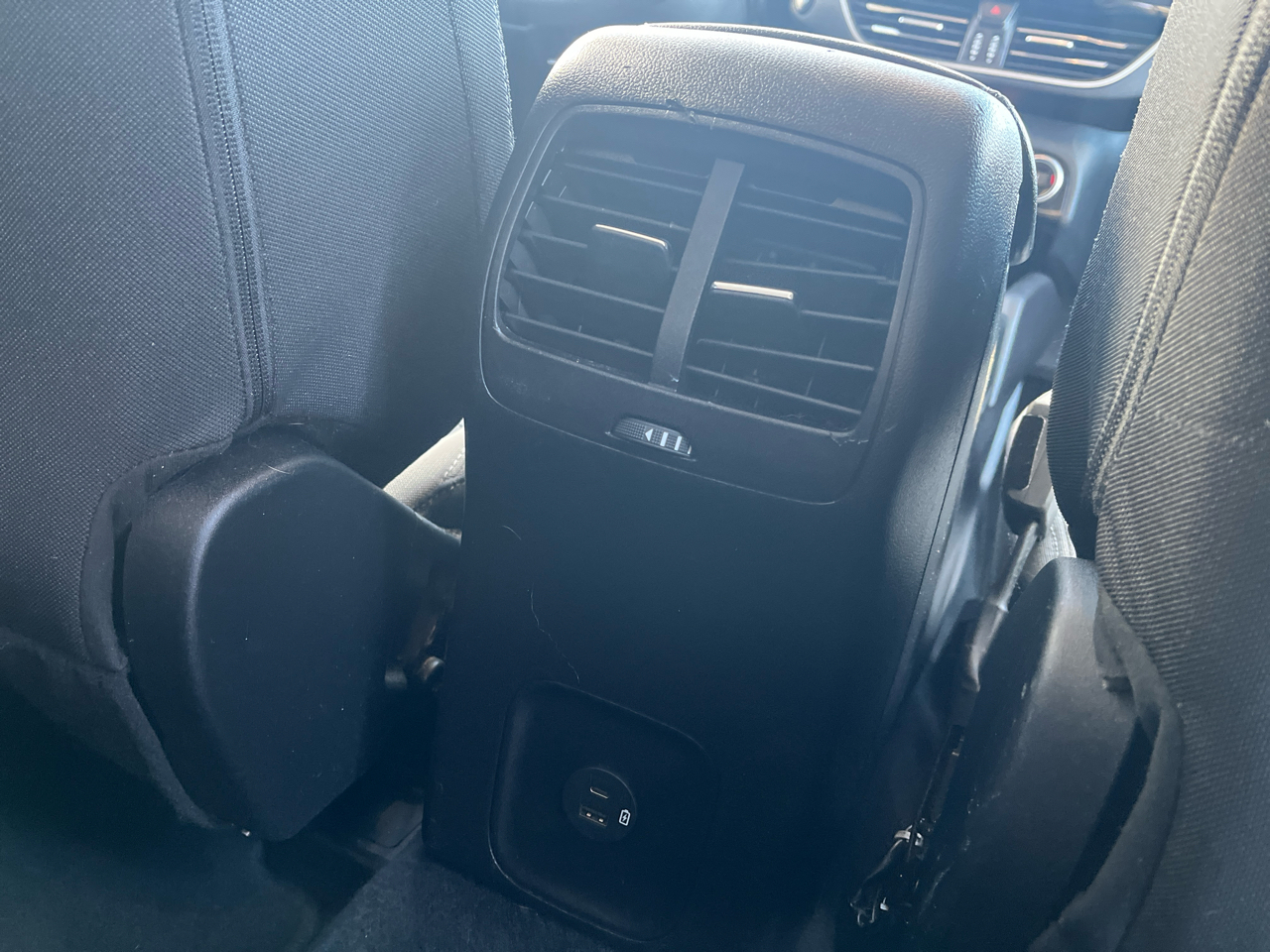 Ford Escape Hybrid  2021