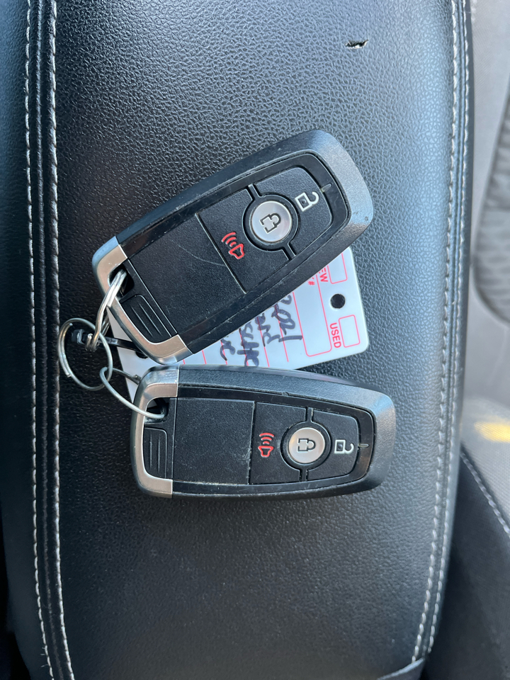 Ford Escape Hybrid  2021