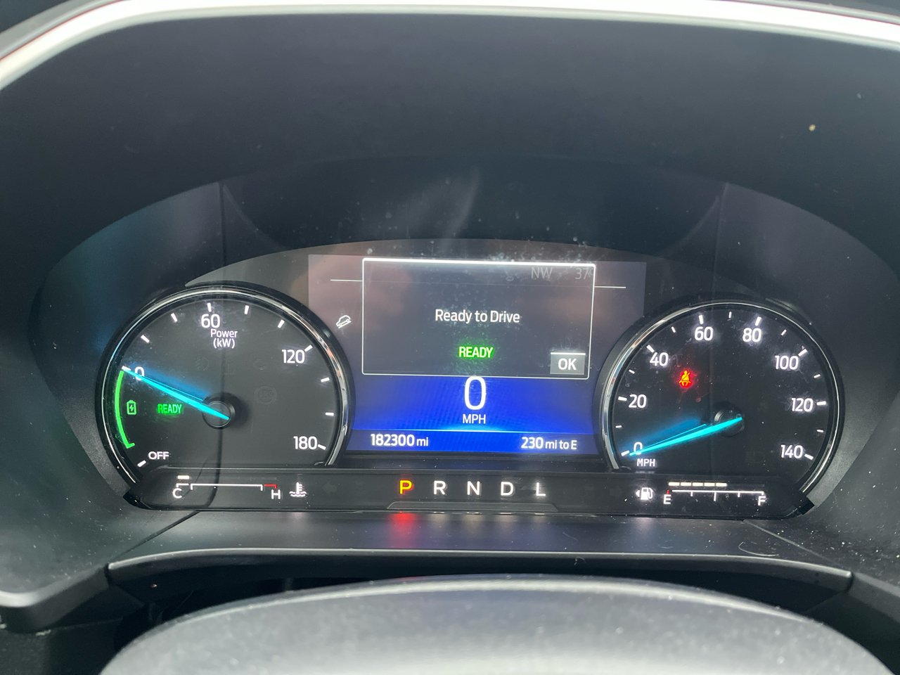 Ford Escape Hybrid  2022