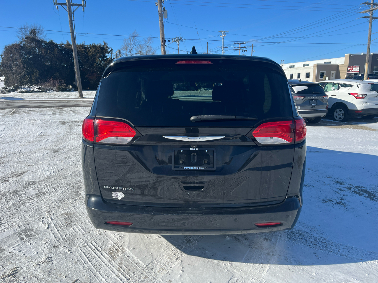 Chrysler Pacifica  2017