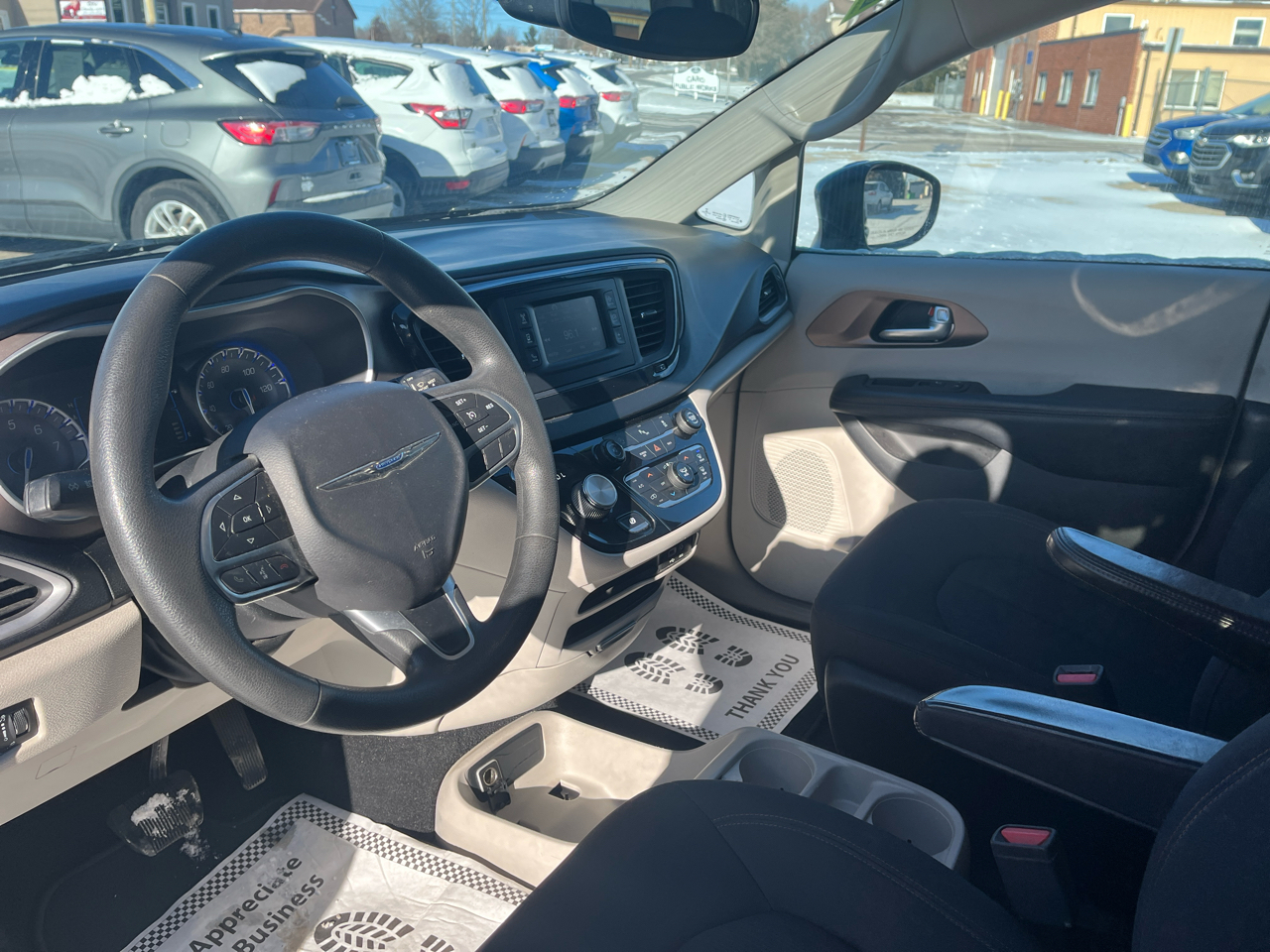 Chrysler Pacifica  2017