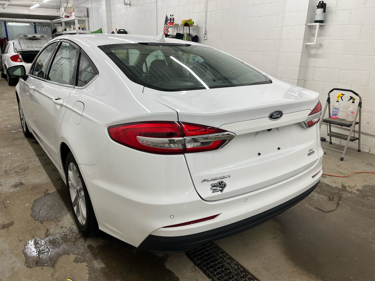 Ford Fusion Hybrid  2020