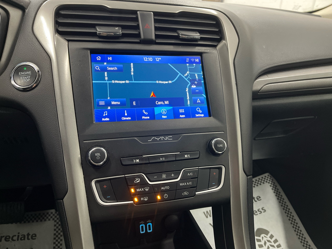 Ford Fusion Hybrid  2020