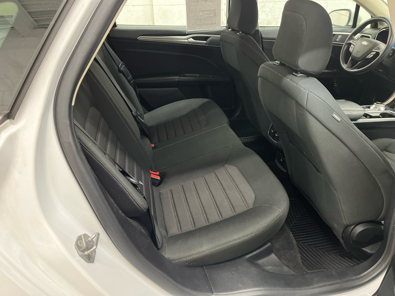 Ford Fusion Hybrid  2020