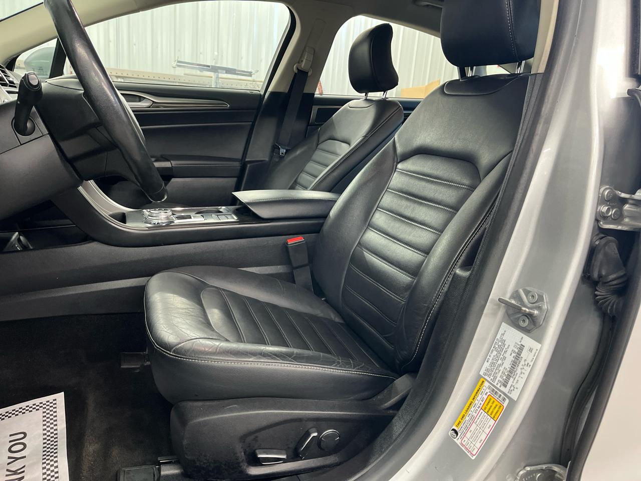 Ford Fusion Hybrid  2017