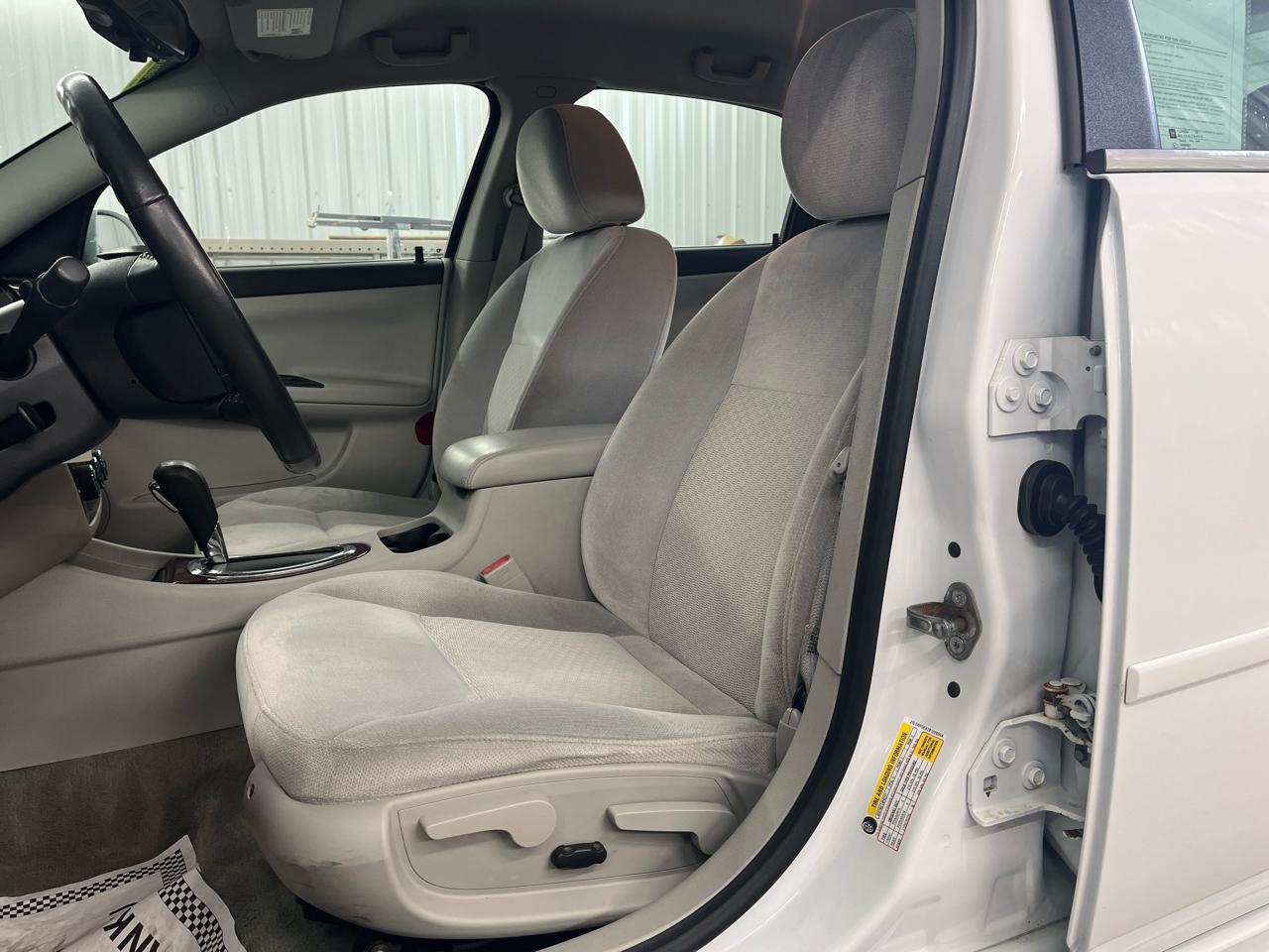 Chevrolet Impala  2011