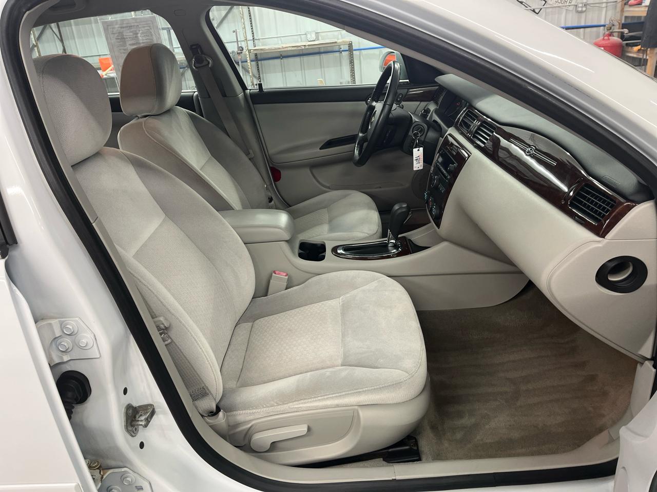 Chevrolet Impala  2011