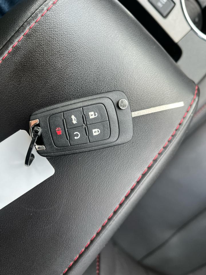 Chevrolet Equinox  2012