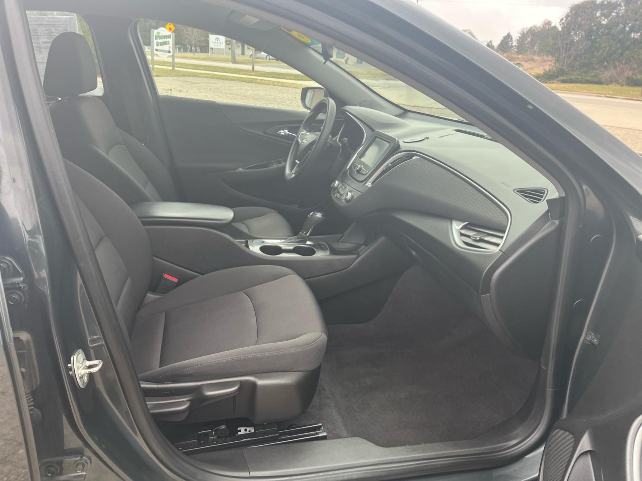 Chevrolet Malibu LS 2018