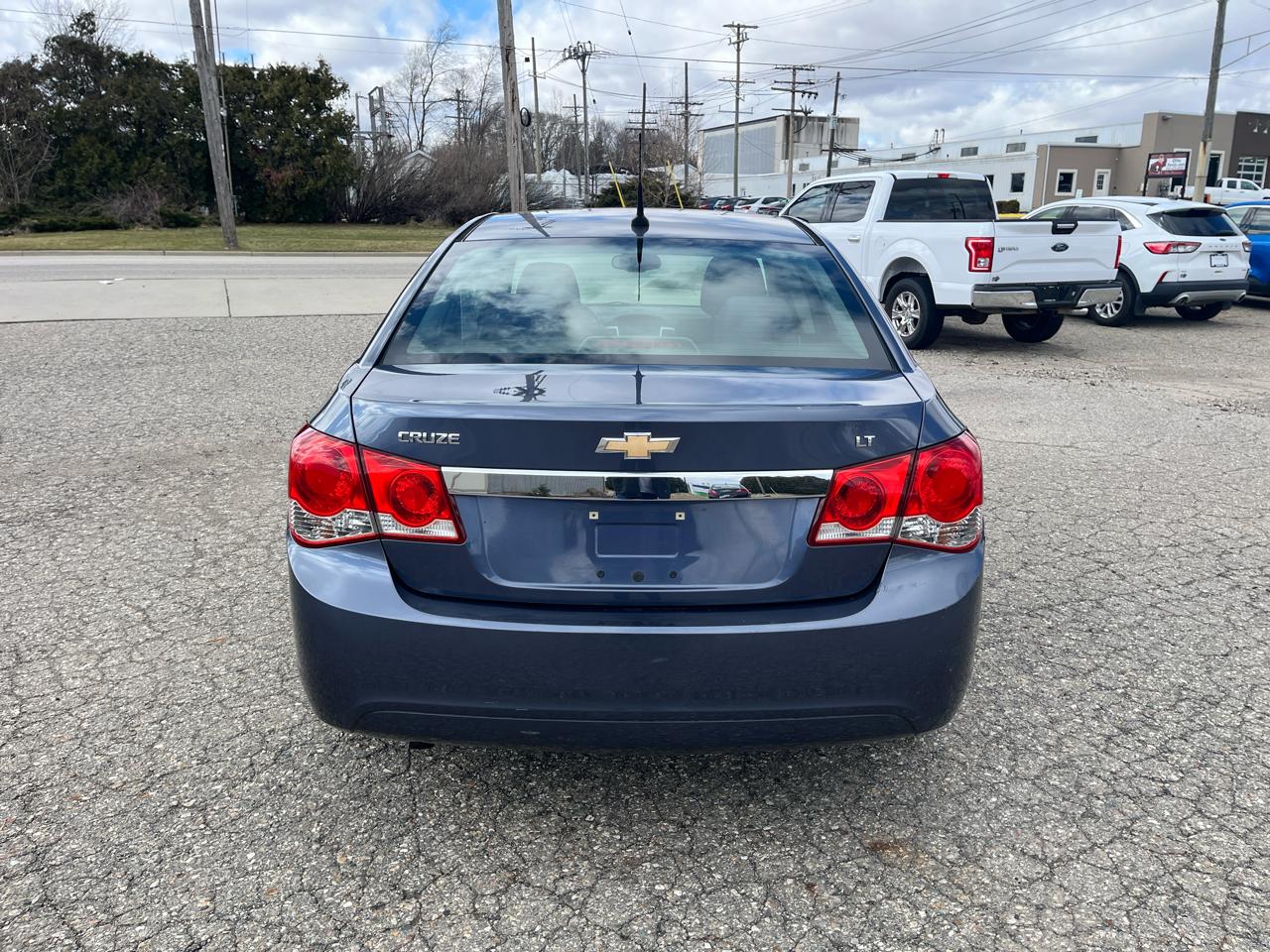 Chevrolet Cruze  2013