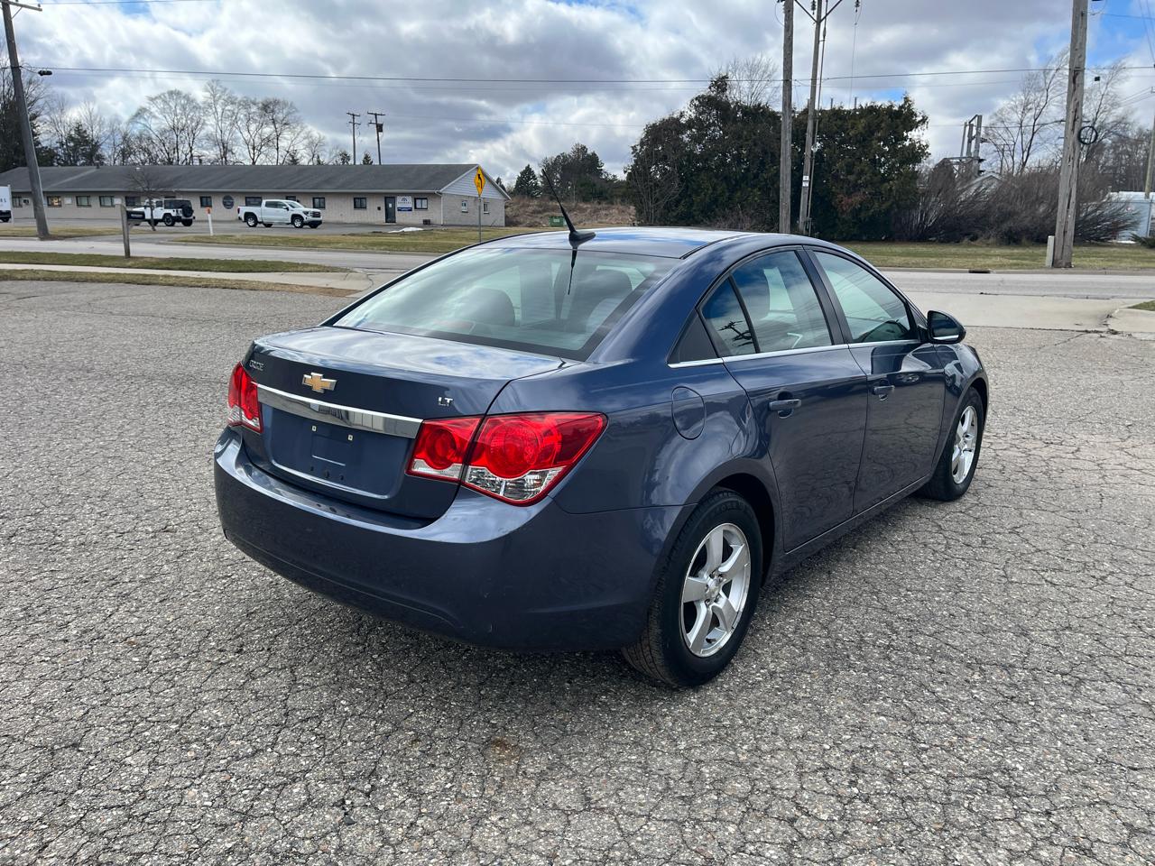 Chevrolet Cruze  2013