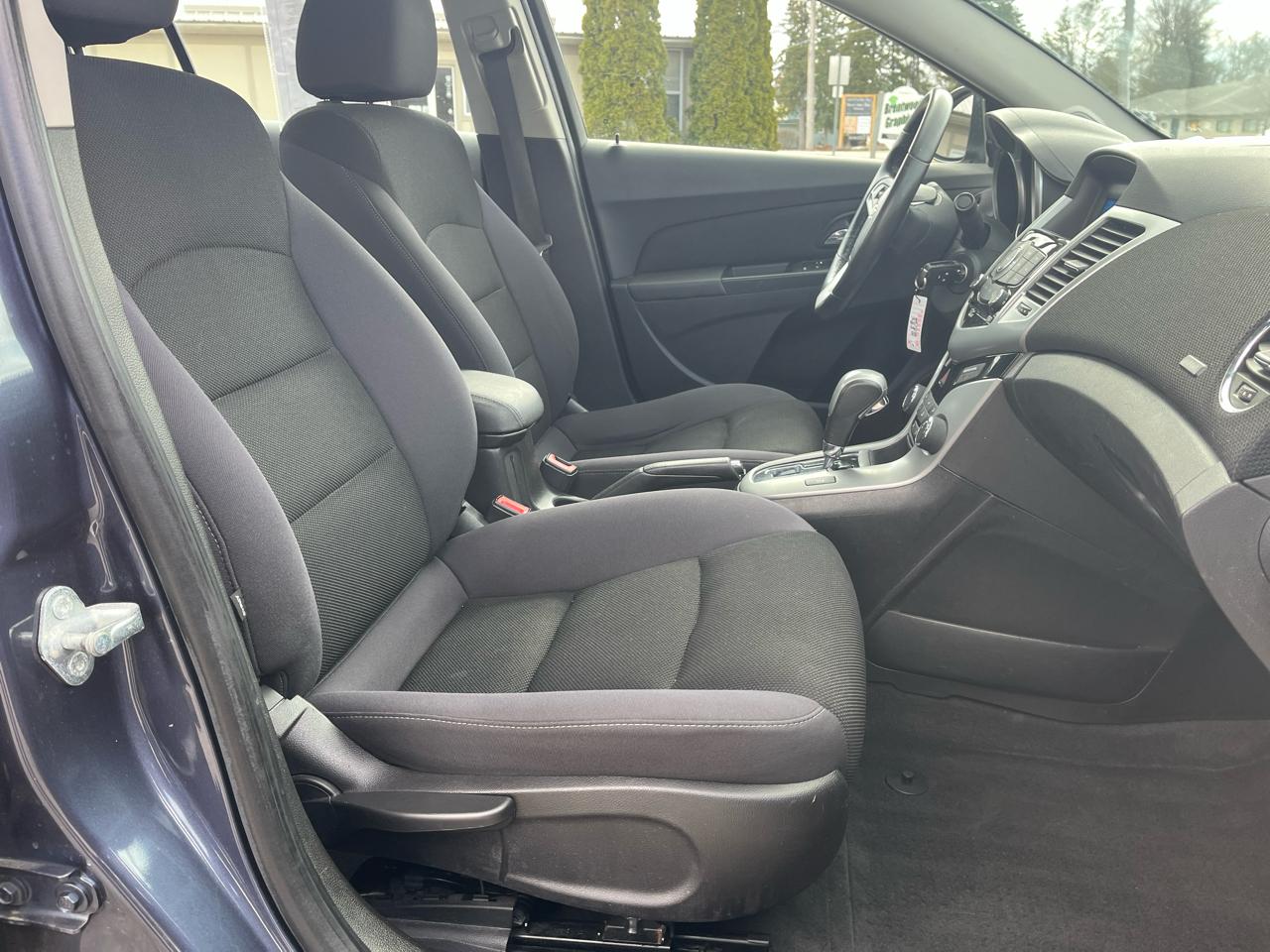 Chevrolet Cruze  2013