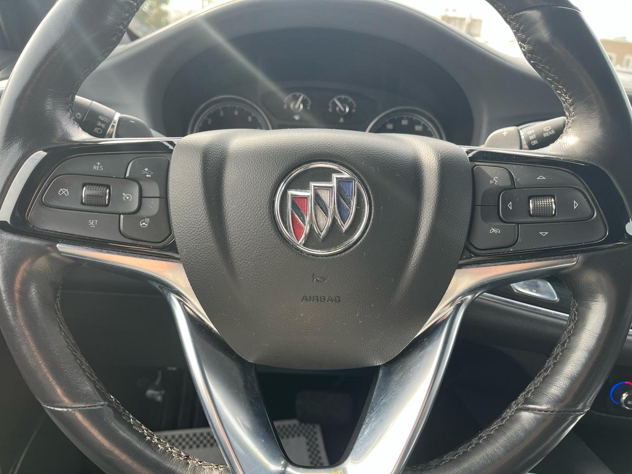 Buick Enclave Essence 2022