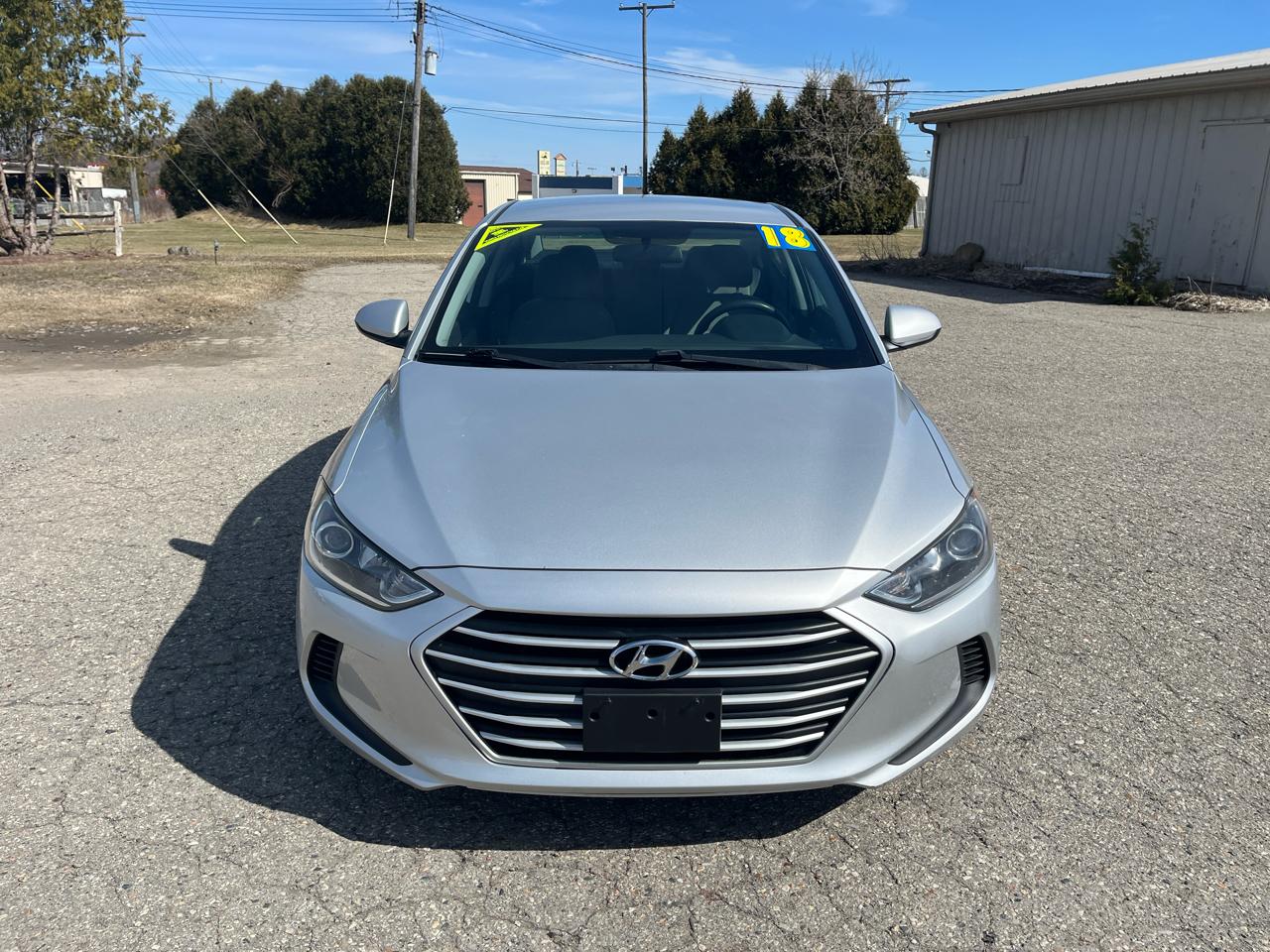 Hyundai Elantra  2018