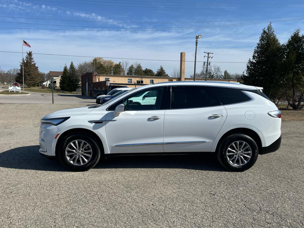 Buick Enclave  2023