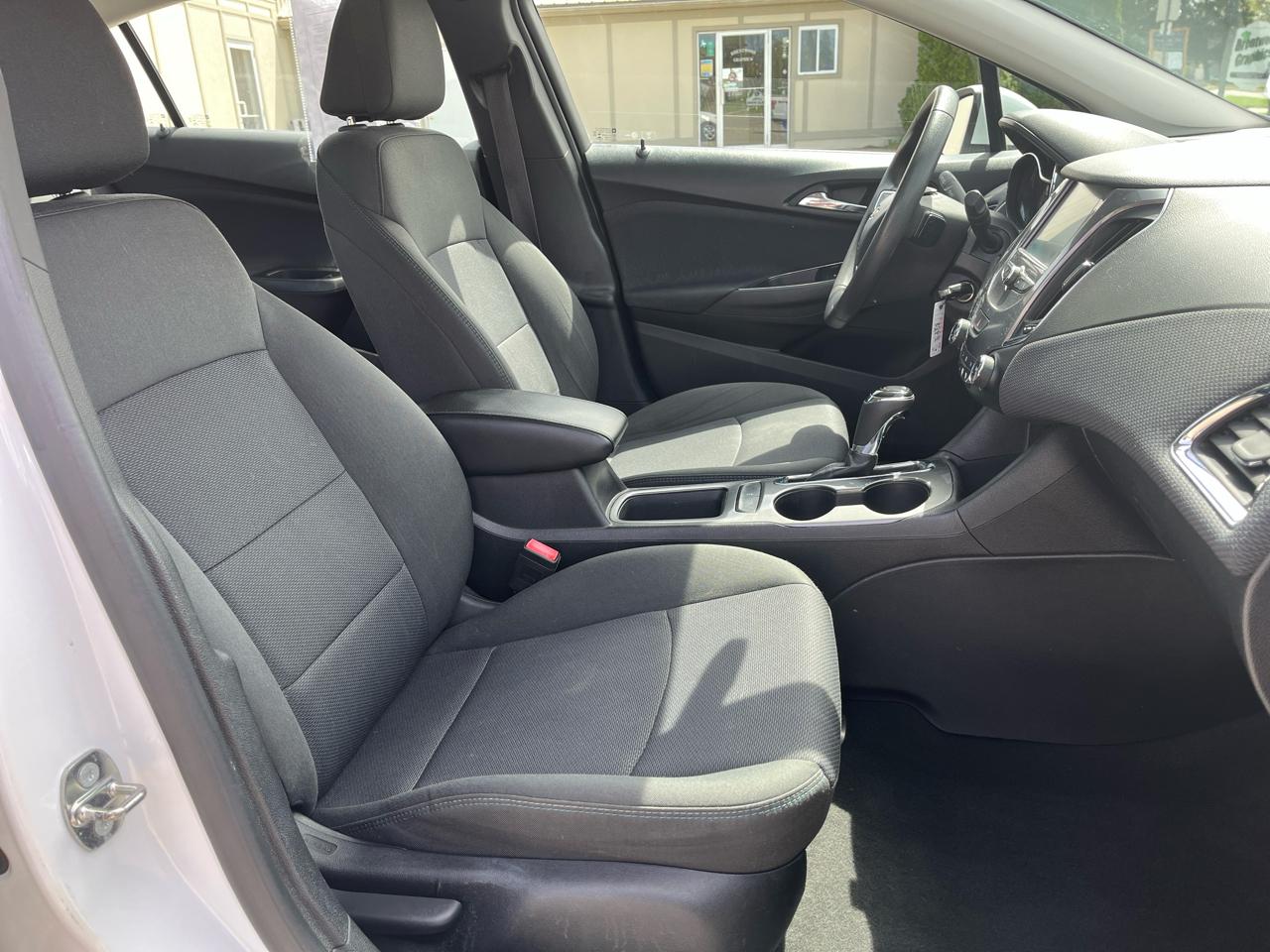 Chevrolet Cruze  2017