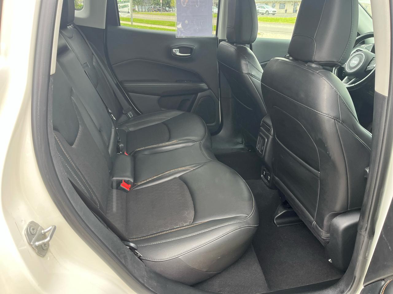 Jeep Compass  2021