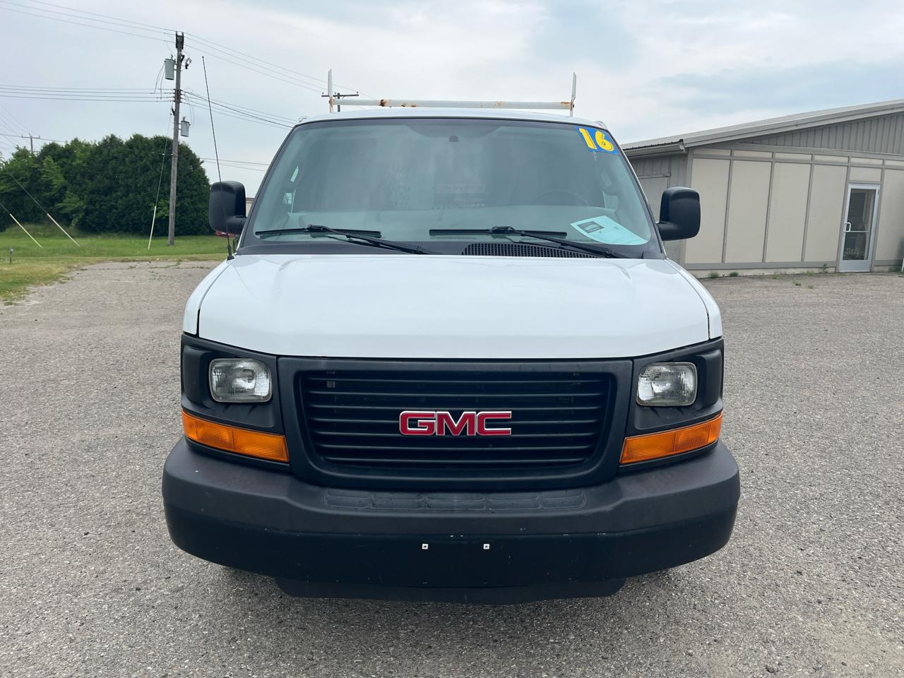 GMC Savana  2016