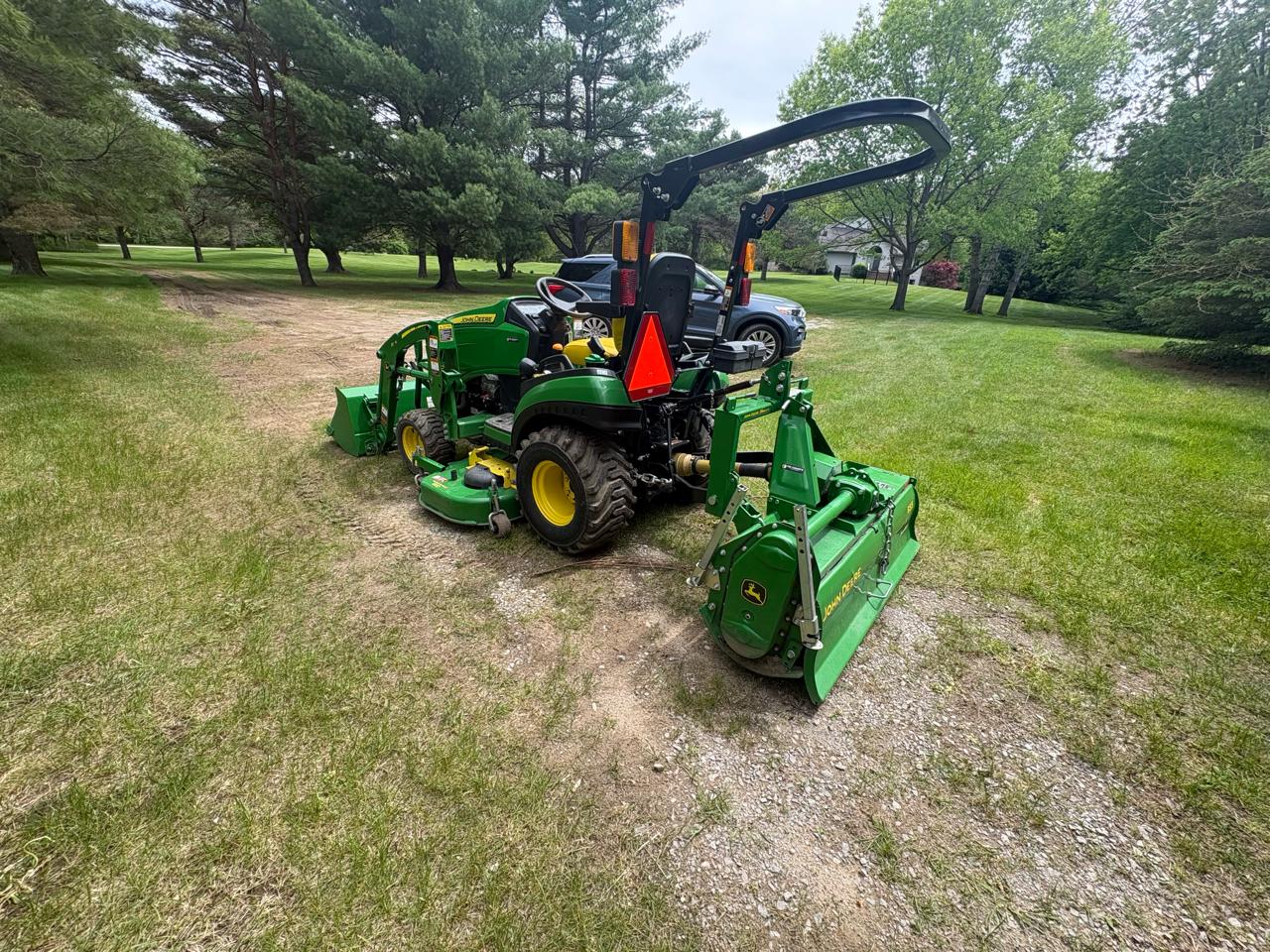 John Deere 1025R  2020