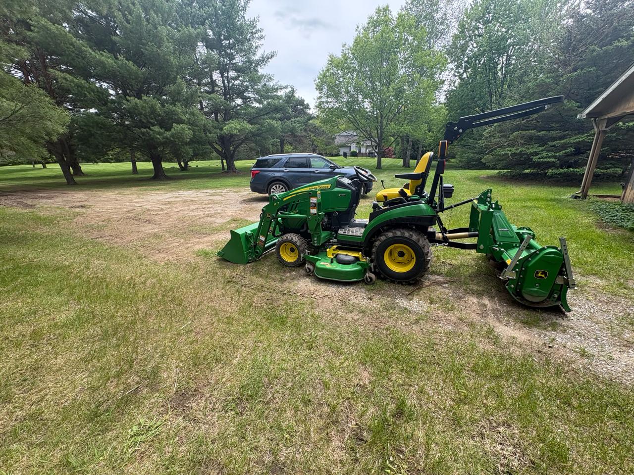John Deere 1025R  2020
