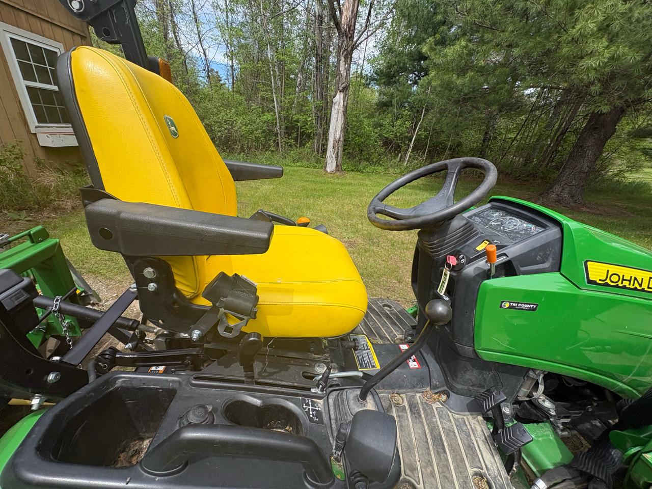 John Deere 1025R  2020