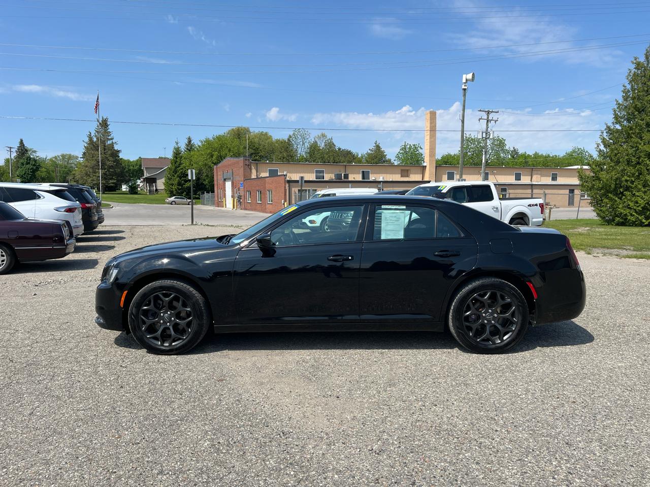 Chrysler 300  2019