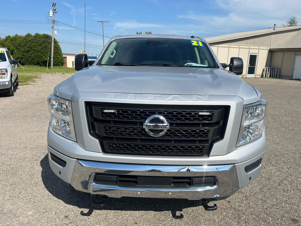 Nissan Titan XD  2021
