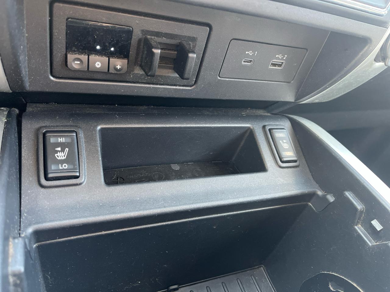 Nissan Titan XD  2021