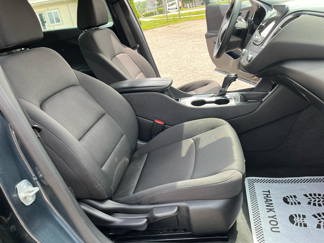 Chevrolet Malibu  2020