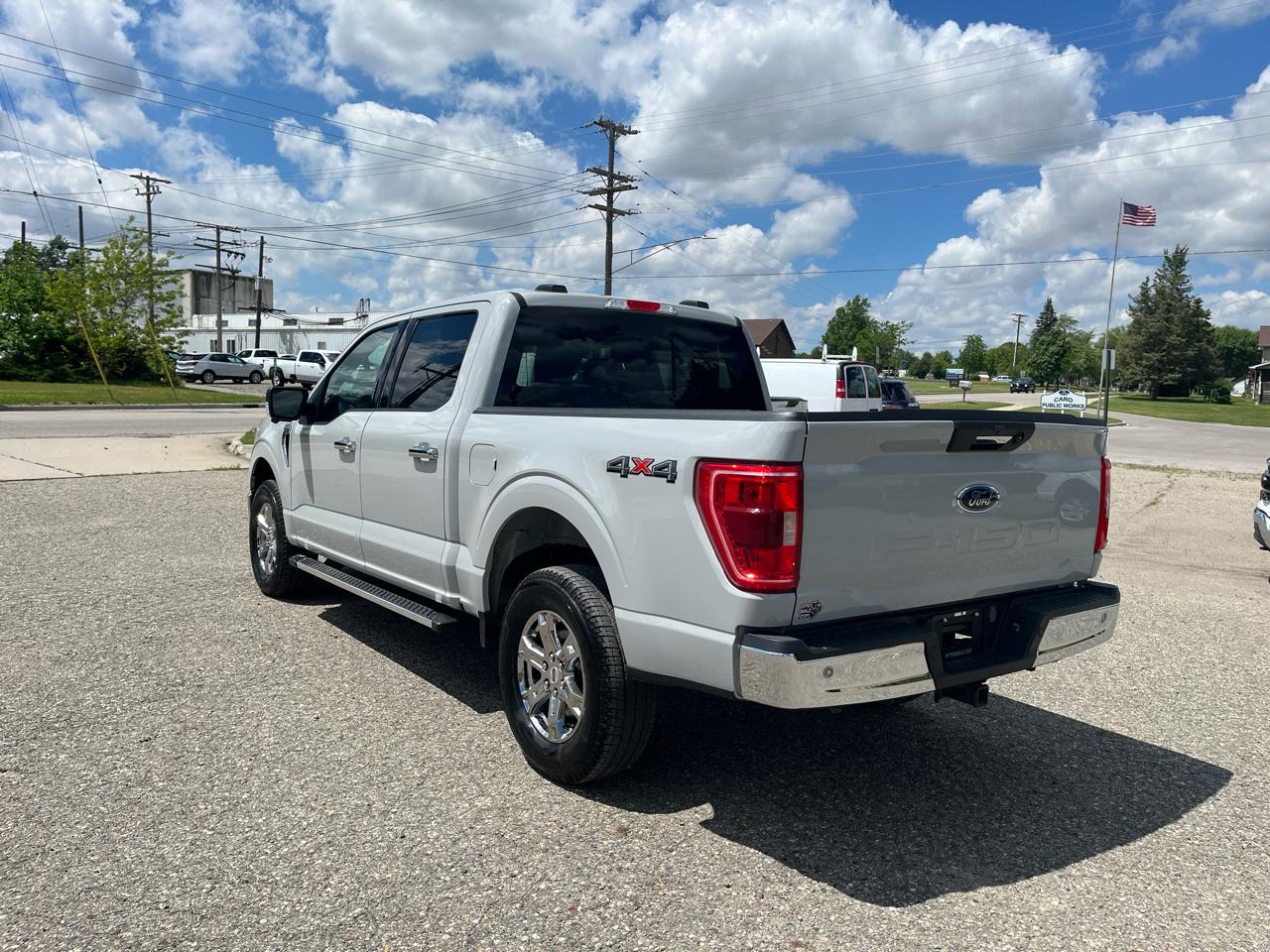 Ford F-150 XLT SuperCrew Short Box 4WD 2023
