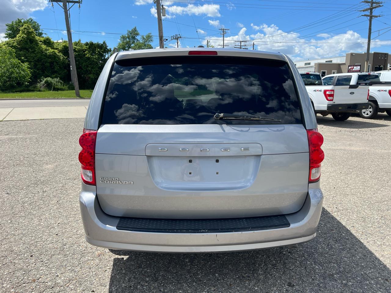 Dodge Grand Caravan SE 2014