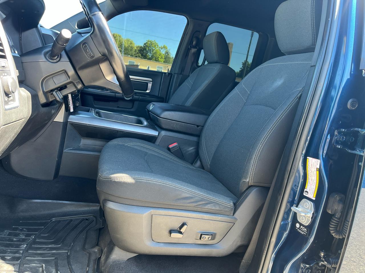 RAM 1500 Classic  2021