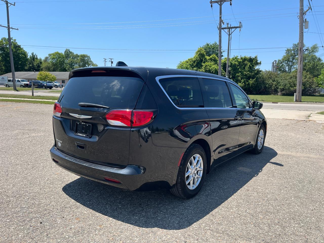 Chrysler Voyager  2022