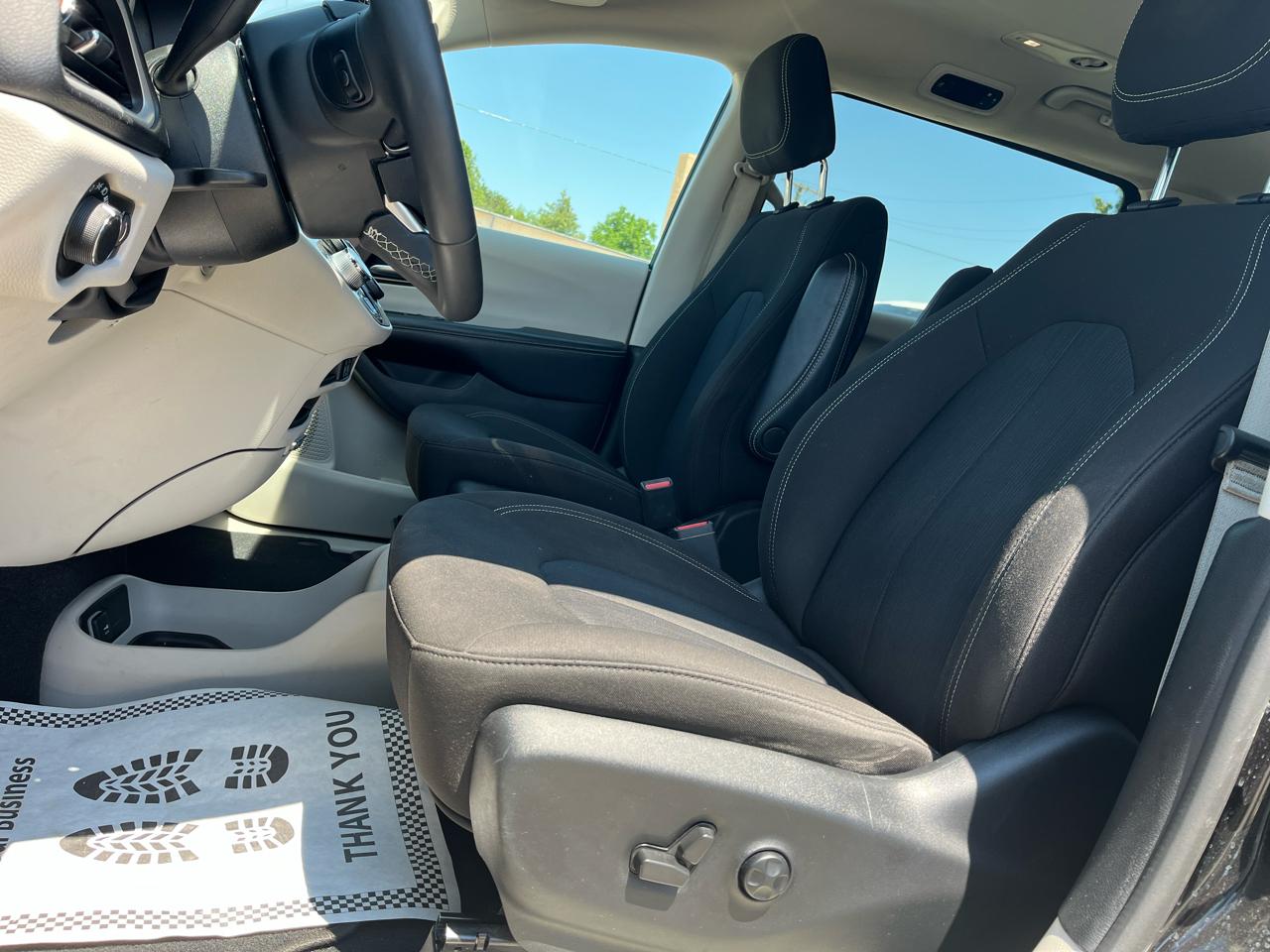 Chrysler Voyager  2022